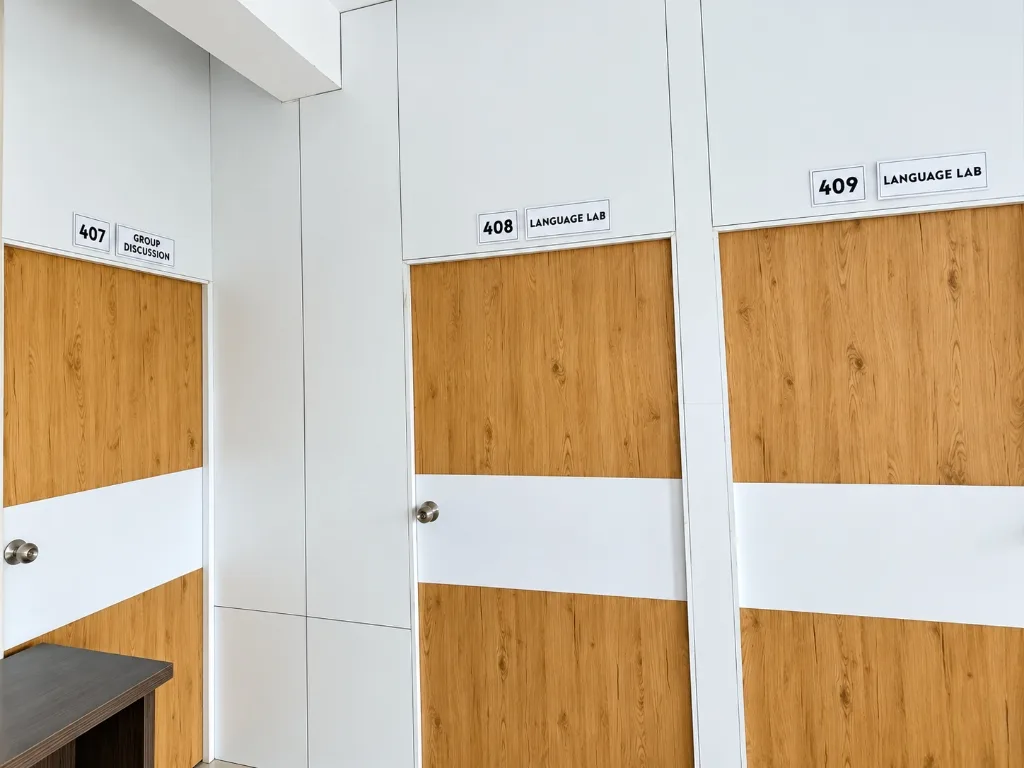 Rooms 407 Group Discussion, 408 & 409 Language Lab Private Cabins