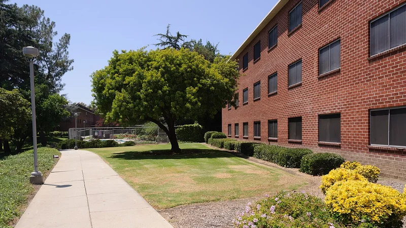 California State Polytechnic University, Pomona (College of the Extended University) Campus