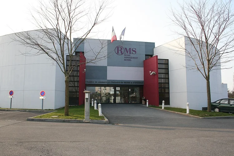 NEOMA Business School Campus